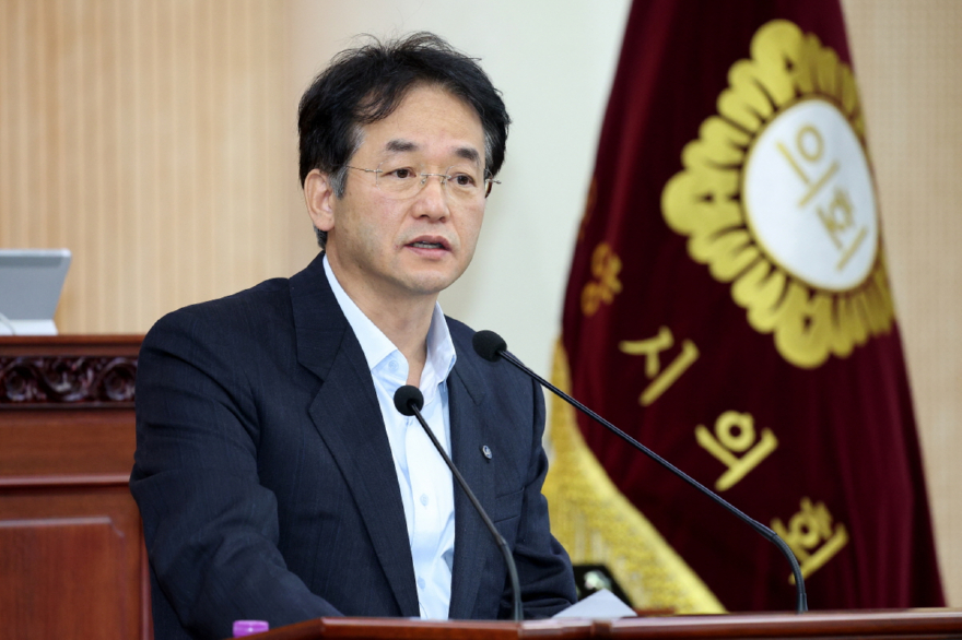 1-1. 이동환 고양특례시장(고양시의회 제9대 제299회 제2차 본회의).jpg