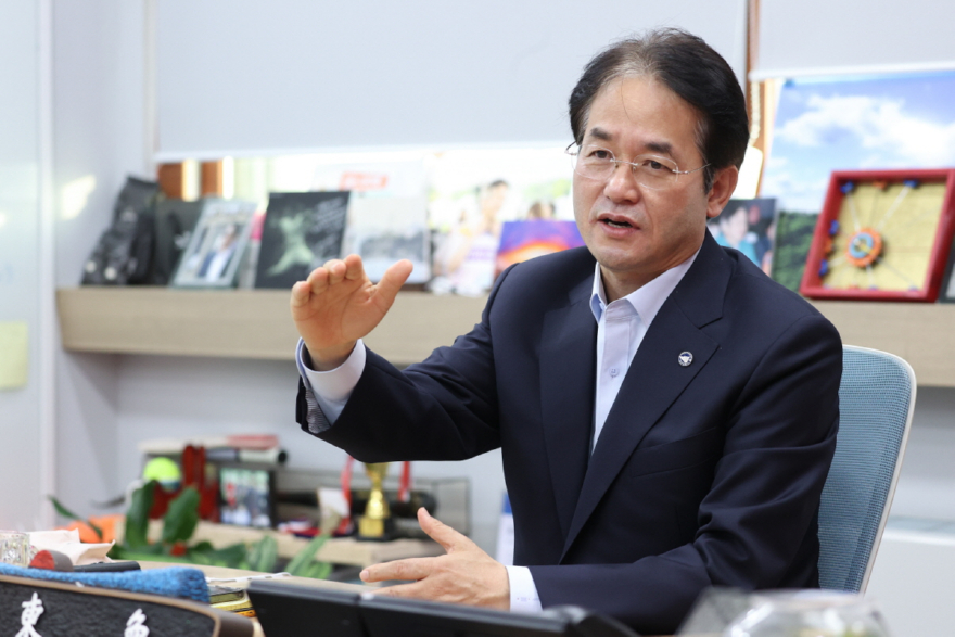 1-1. 이동환 고양특례시장.jpg