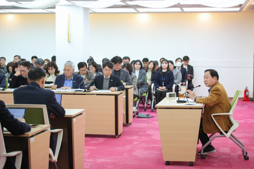 (1203)[정책기획과]남양주시, ‘2025 시정 주요성과 및 추진상황 점검 보고회’ 개최(사진2).jpg