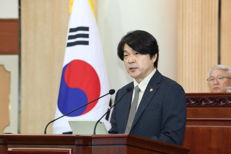 신현철의원.png