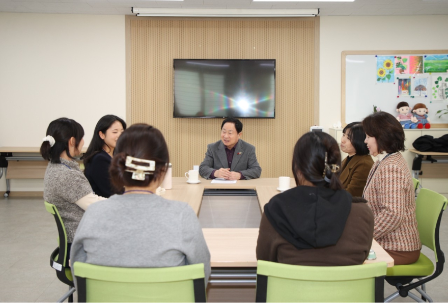 (0123)[청년담당관]남양주시, ‘동계 청년 행정체험 연수’ 현장 소통… 청년 목소리 직접 청취(사진3).jpg
