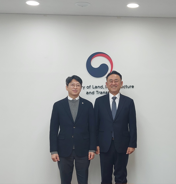 05-이충우 여주시장, 국토교통부에 강천역 신설 건의(2).png