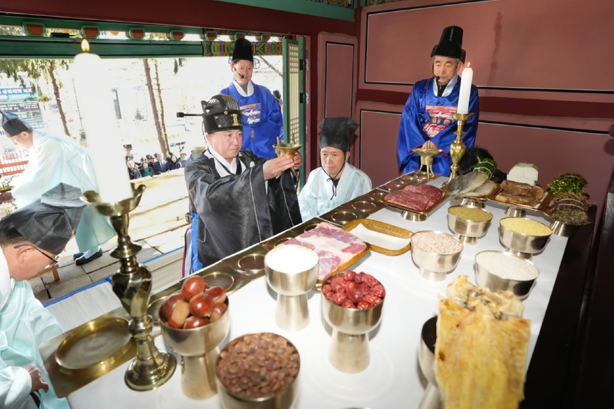 광주시, 정충묘 제향 거행…병자호란 순국선열 추모 (1).jpg