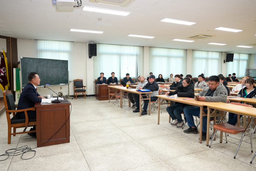 04-여주시 청년농업인아카데미 현장소통 간담회 추진(1).png