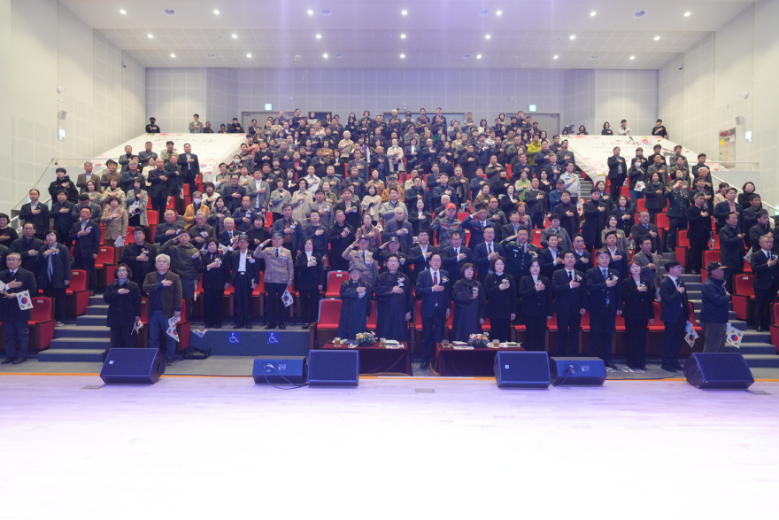 01-2 제107주년 3·1절 기념식.jpg