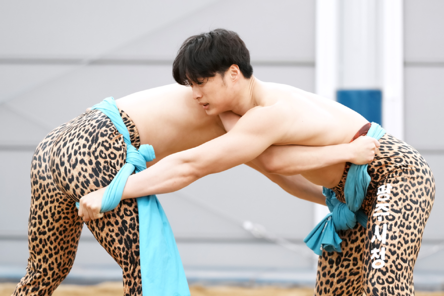 광주시청 씨름팀, 33년 전통의 저력으로 경기도 제패 정조준 (2).png