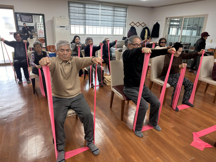 05-2 건강 씽씽 경로당 프로그램.png
