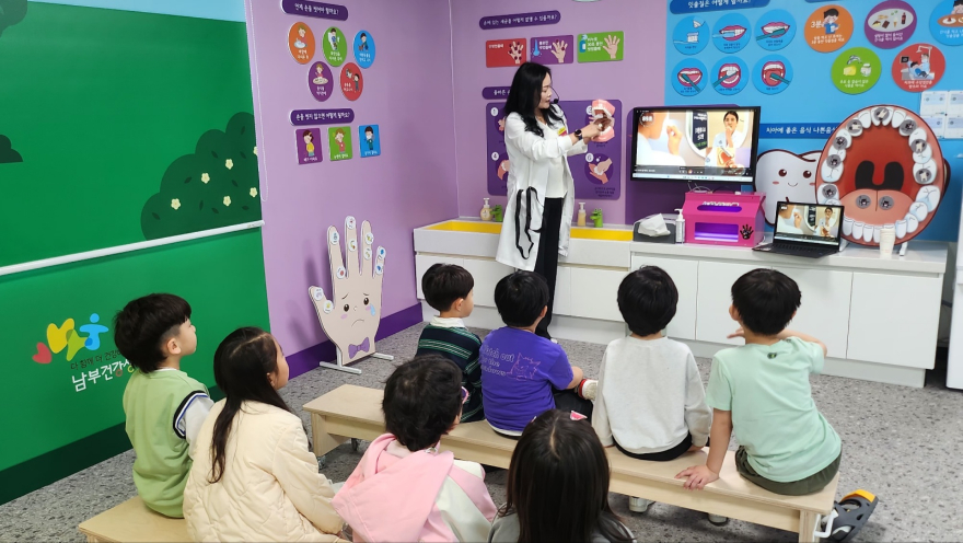 4 이천시 남부건강생활지원센터 남부 키움건강체험스테이션 성황리 시작2.jpg