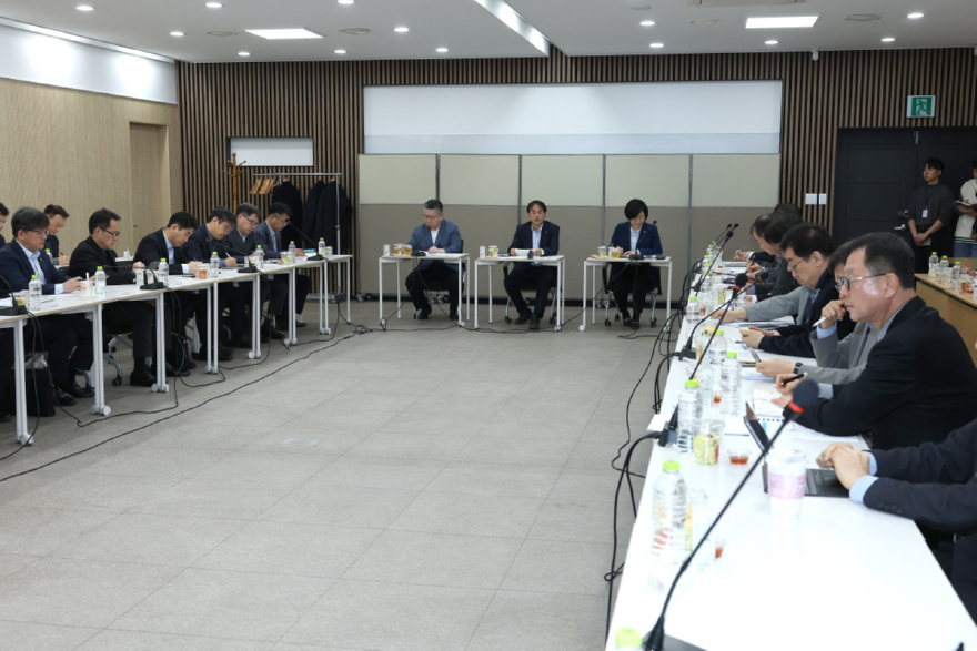 1. 2026 고양국제꽃박람회 24일 개막 (5) 지원계획 점검.jpg