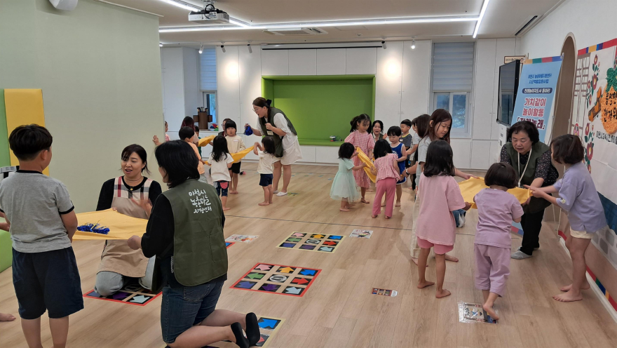4 노동절도 걱정 끝 이천시 24시간 아이돌봄센터 아이다봄 공휴일에도 24시간 빈틈없는 돌봄 제공.jpg