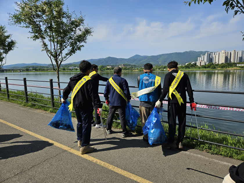04-2 자동차전문정비사업조합 환경정화 캠페인.jpg