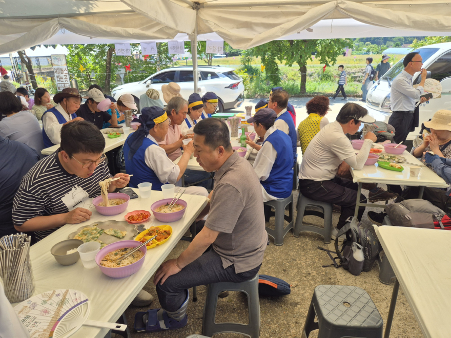 04-3 밀축제 다회용기 사용.jpg