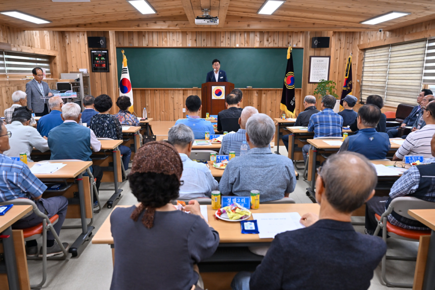 07-2 서종면 경로당 회장 및 사무장 간담회.jpg