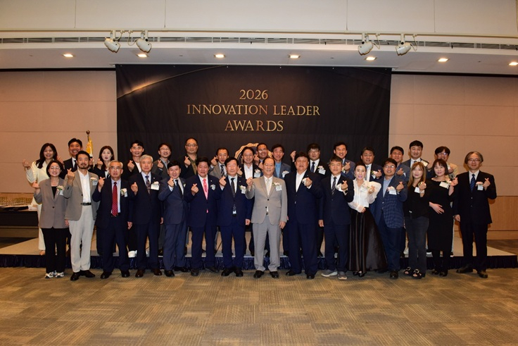 02-이충우 여주시장 '2026년 파워혁신리더 행정대상' 수상(1).jpg