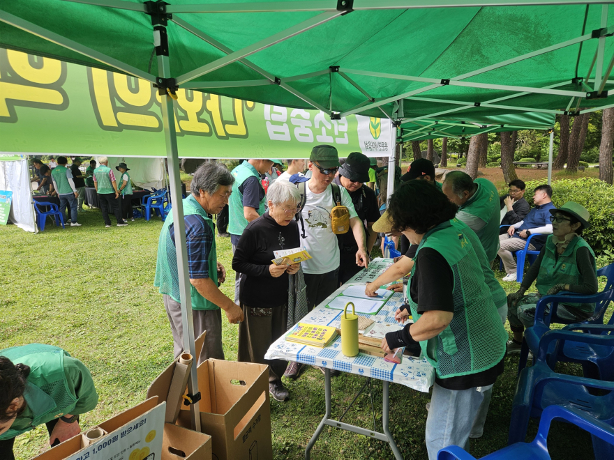 06-2 용문면 새마을회 분리배출 교육 및 캠페인.jpg