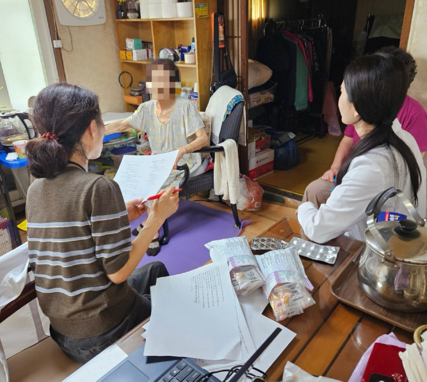 03 전문약사 방문 다제약물 관리사업.jpg
