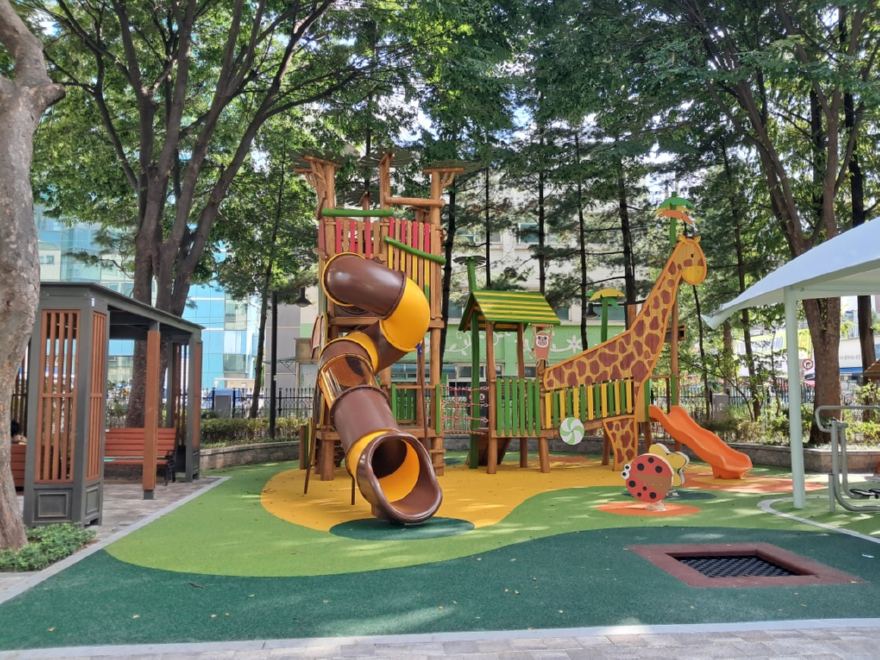 4. 고양시, 주교2호어린이공원 환경개선사업 완료 (1).jpg