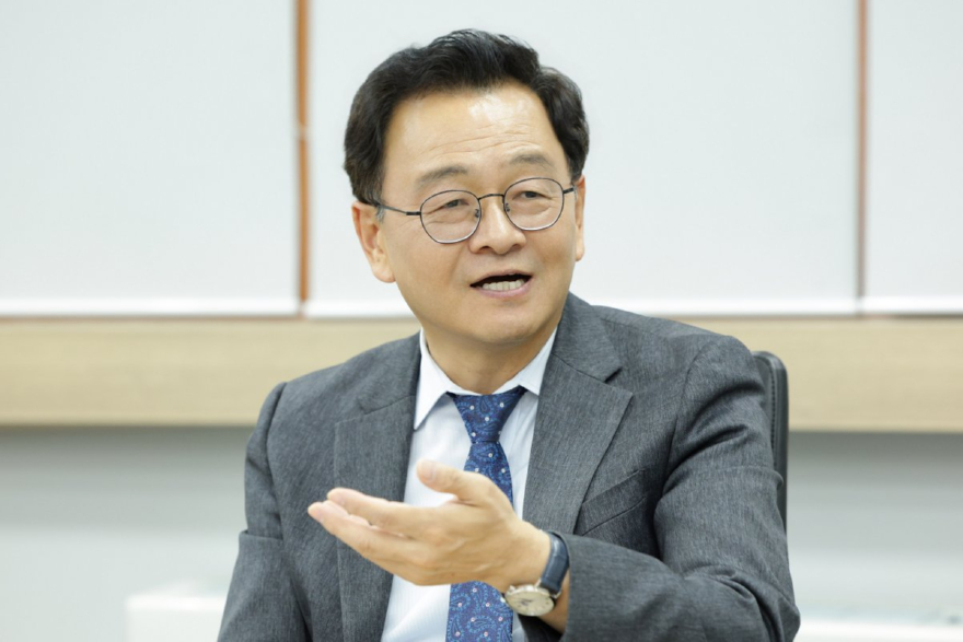 1. 고양시, 작은도서관·독서 동아리·직장‘책드림’ 활성화… 생활 밀착형 독서문화 확산 (1).jpg