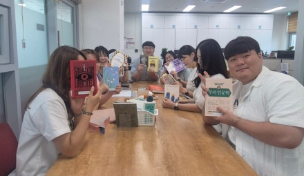 책 한 권이 만드는 따뜻한 연결, 이천시자원봉사센터 「책책책(冊冊冊)」 운영