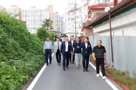 “규제 벽을 허문다”… 이천시, ‘인허가 행정 대혁신’ 시동성수석 시장 “일하는 공무원 확실히 우대하고, 불합리한 관행은 과감히 도려낼 것”